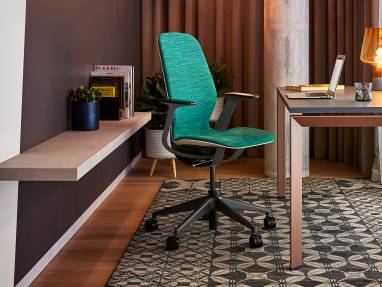 SILQ Chair