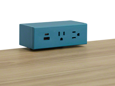 Powerstrip in blue