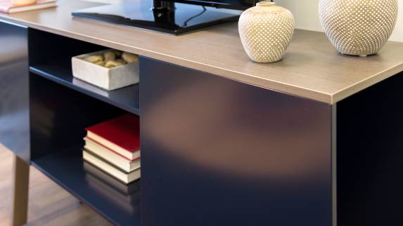 Close-up of a Dark Blue Bivi Trunk