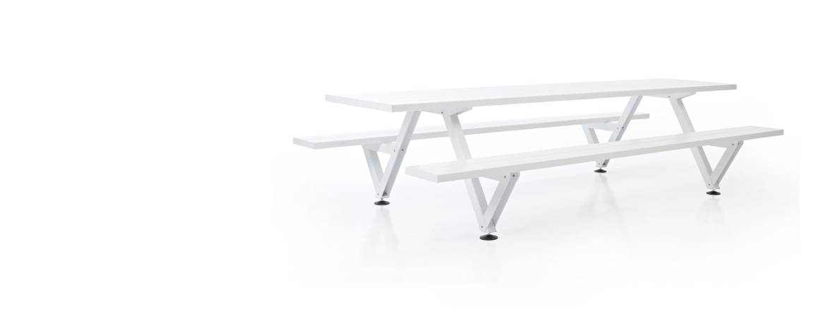 Extremis Marina Outdoor Tables