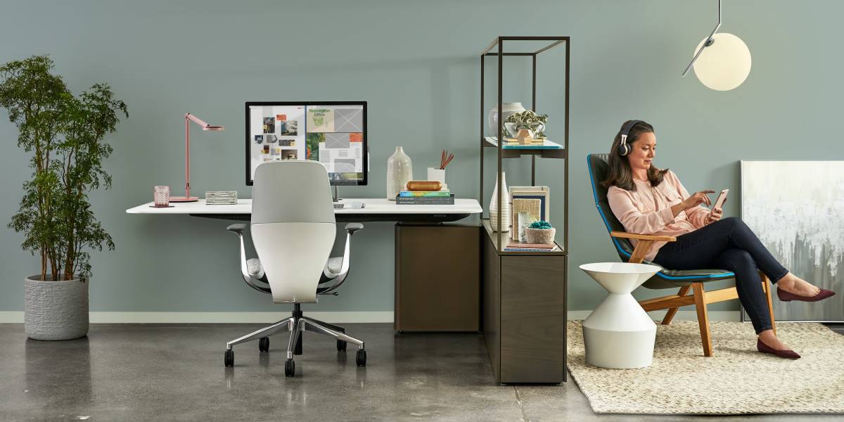 Investor Relations Steelcase