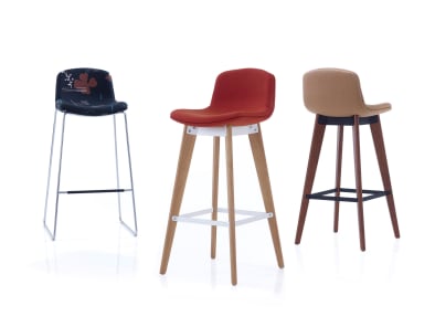 Tabourets Cubb fond blanc