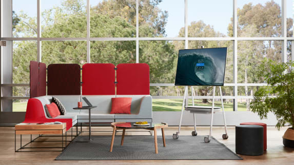 Steelcase Roam in Lounge Setting - Partners