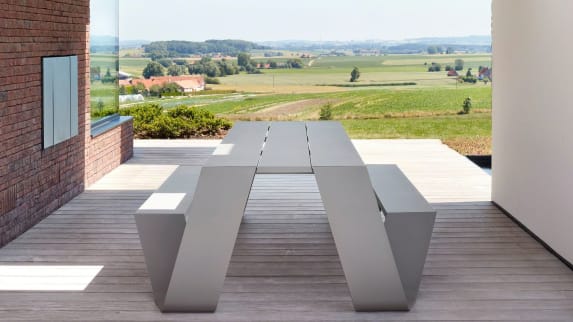 An Extremis table featured in an outdoor space