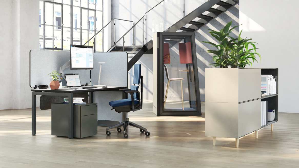 QT and Ottima Portico in a work environment