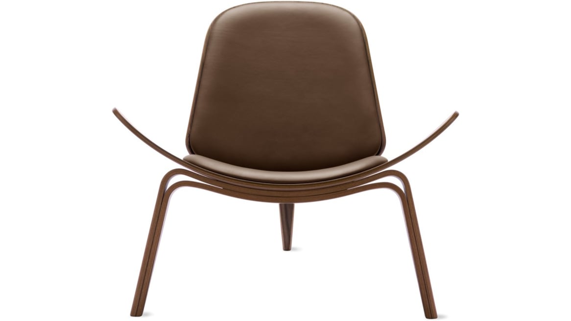 Carl Hansen Shell Lounge Chair CH07, Walnut