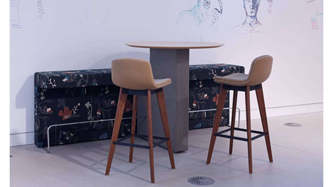 Border High Seat, Double Bench