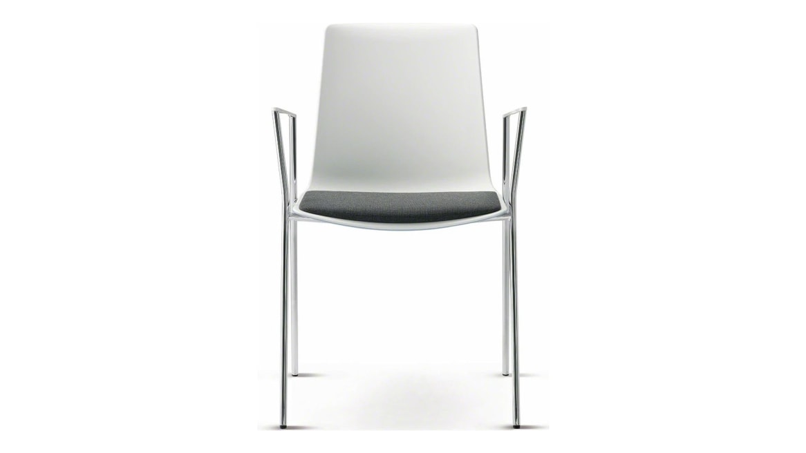 Nooi - Cafe Chair, with Arms
