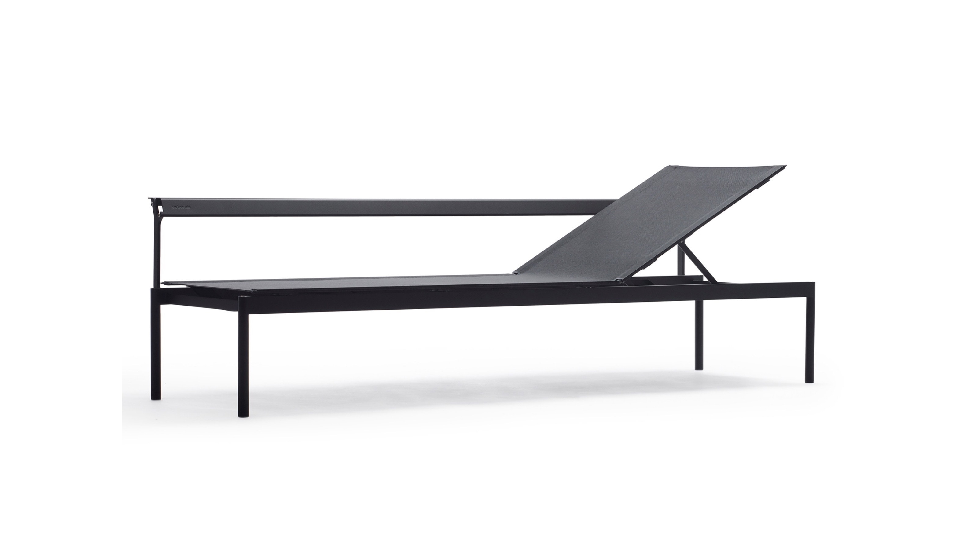 Sol Luna Sunbed Table By Extremis Steelcase