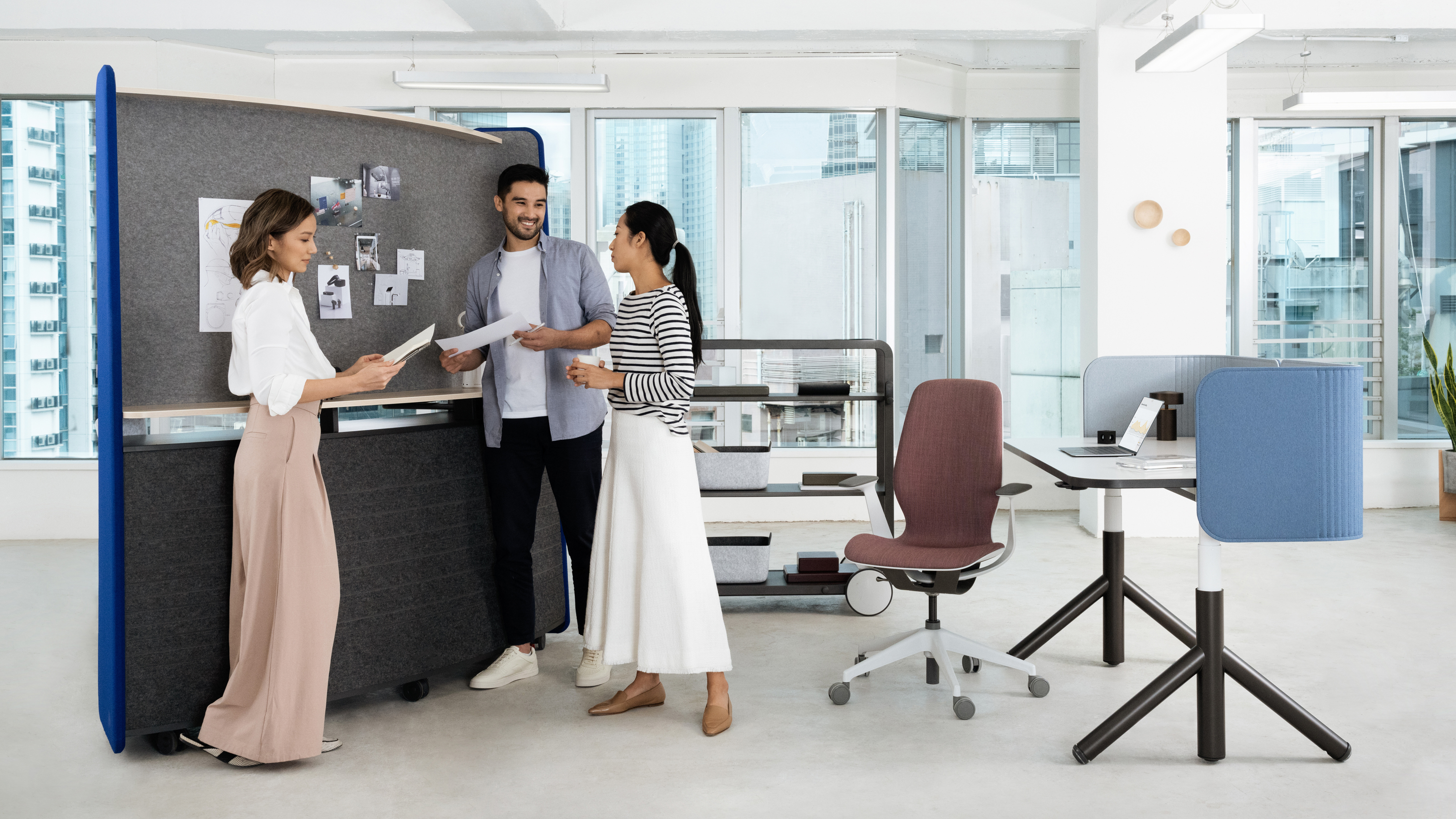 Steelcase Introduces Flex Huddle Hub - Steelcase